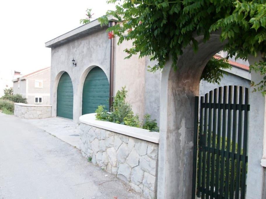 Suhi Potok Apartment Jesenice  Exterior photo